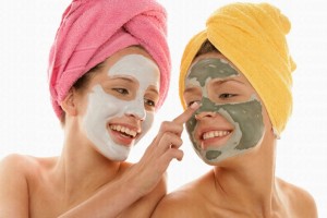 Kozmetik Ürünü Alırken Dikkatli Olun!