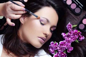 Makyaj Malzemeleri Kullanım Şekilleri